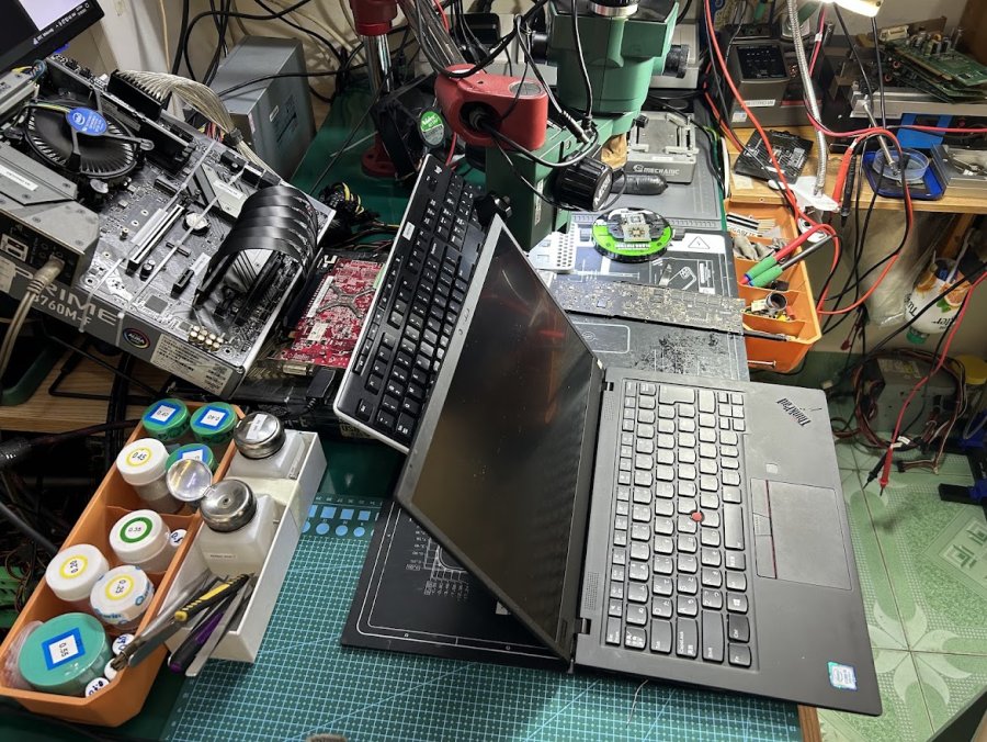 Kính hiển vi điện tử tại Lab VietITPro